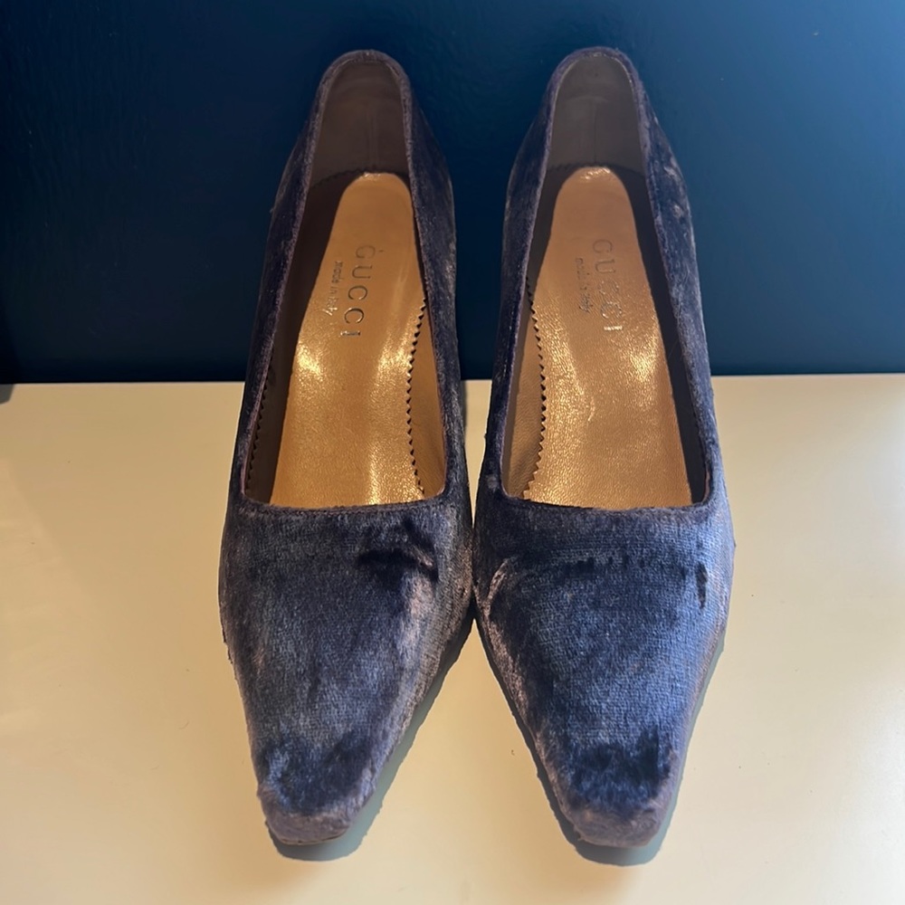 Lavender Suede Gucci Pumps
